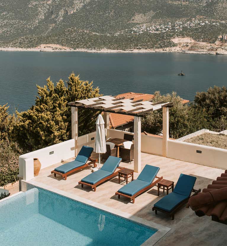 Buying Property in Spain as a Foreigner Comprar una propiedad en España siendo extranjero